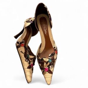 Vintage leather kitten heels